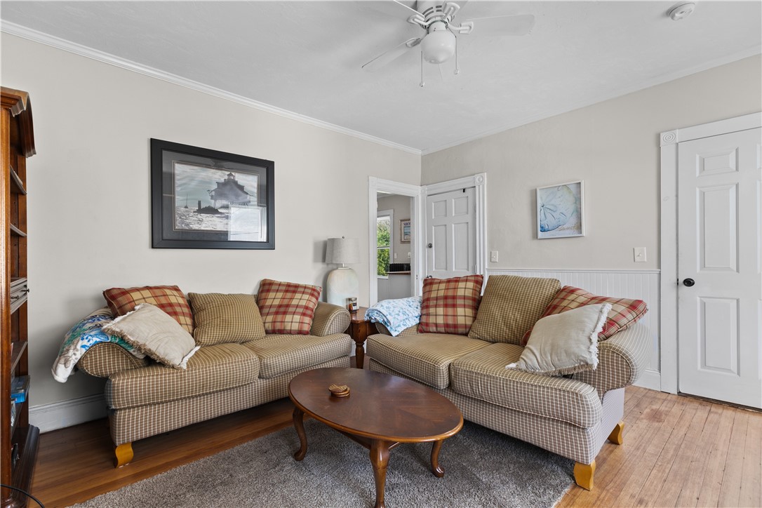 16 Dean Avenue 2
