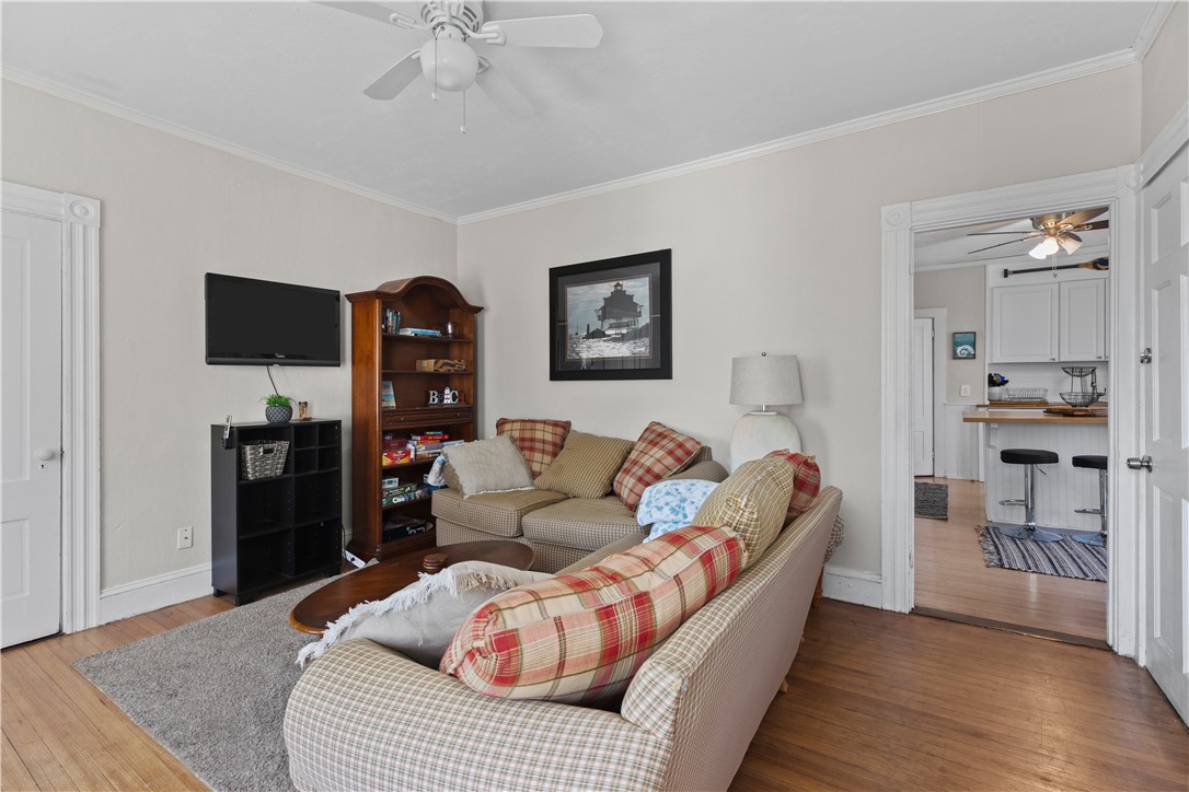 16 Dean Avenue 2
