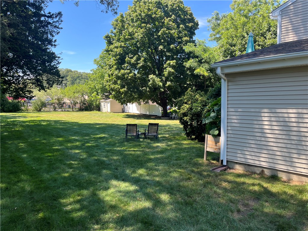 44 MAXWELL Drive