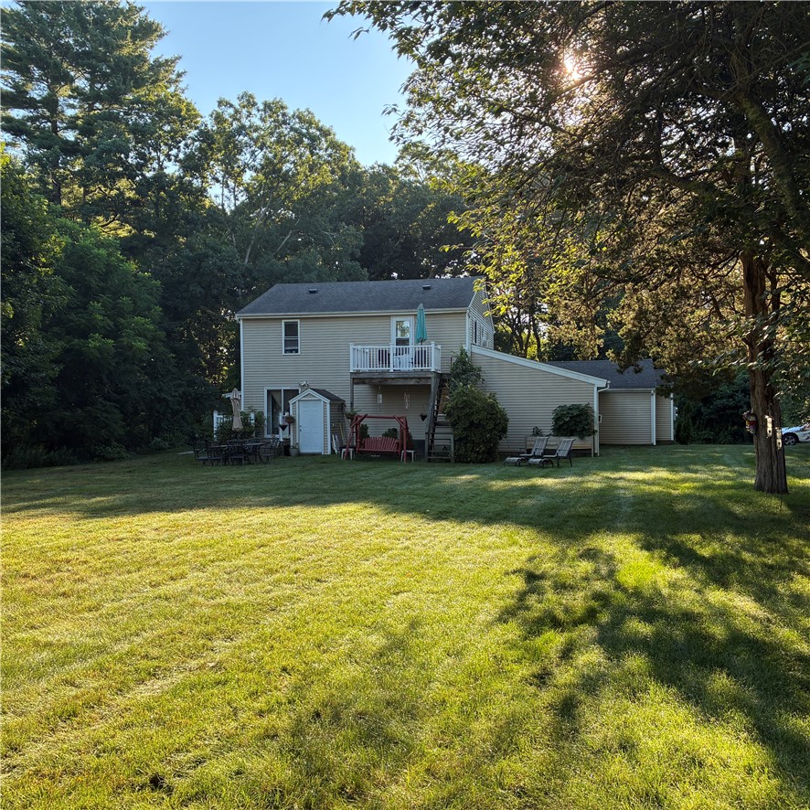 44 MAXWELL Drive