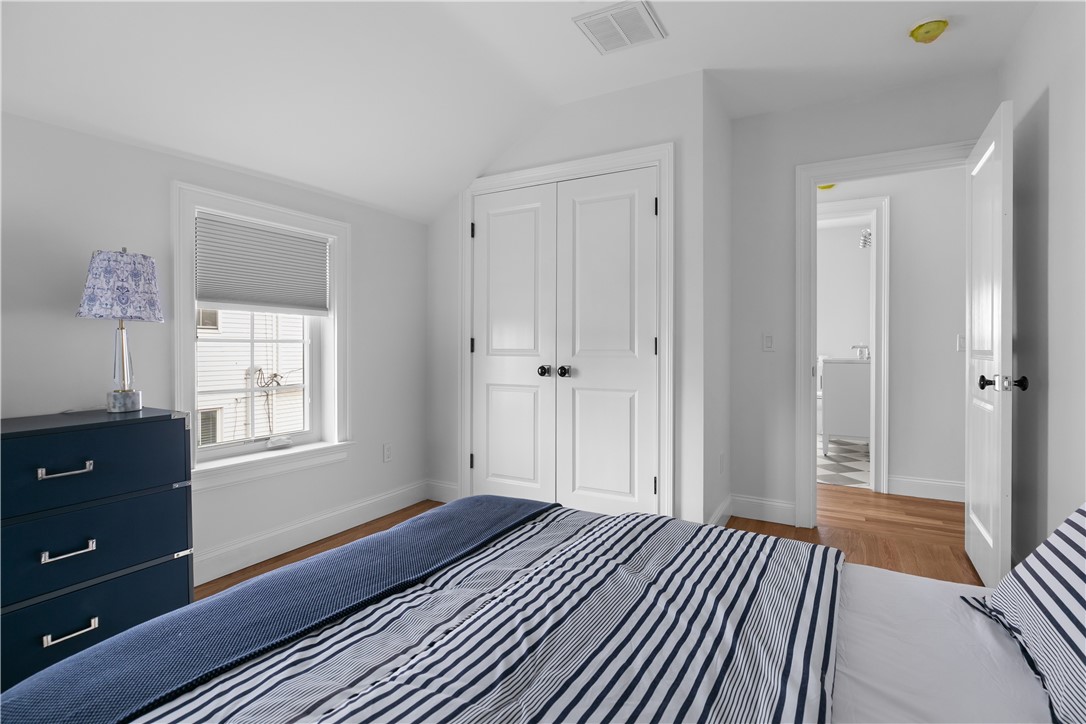 34 East Bowery Street