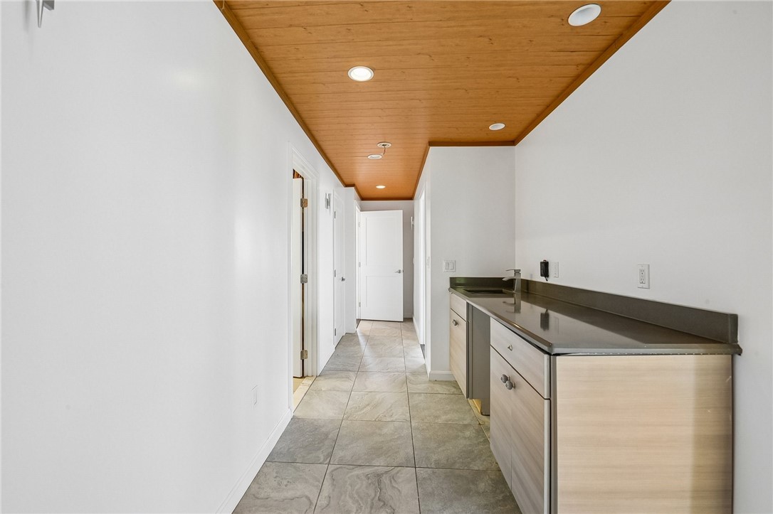 94 Spindrift Street