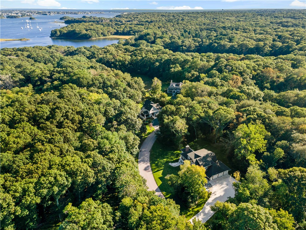 216 Spartina Cove Way