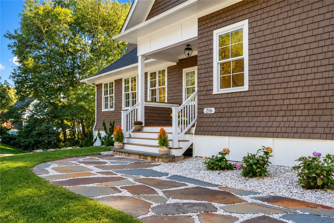 216 Spartina Cove Way