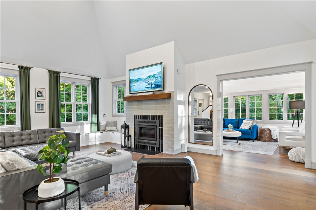 216 Spartina Cove Way