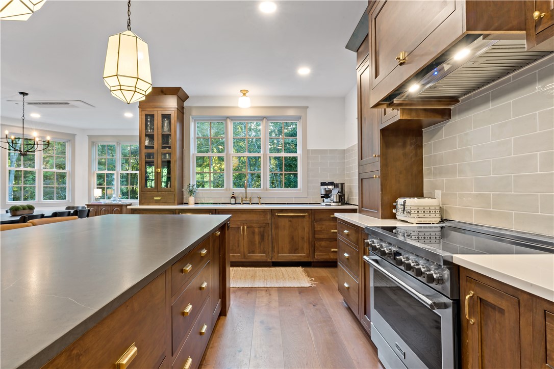 216 Spartina Cove Way