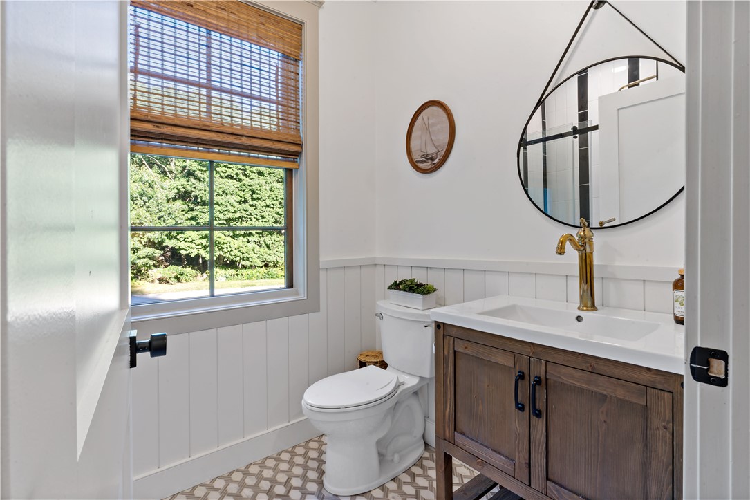 216 Spartina Cove Way