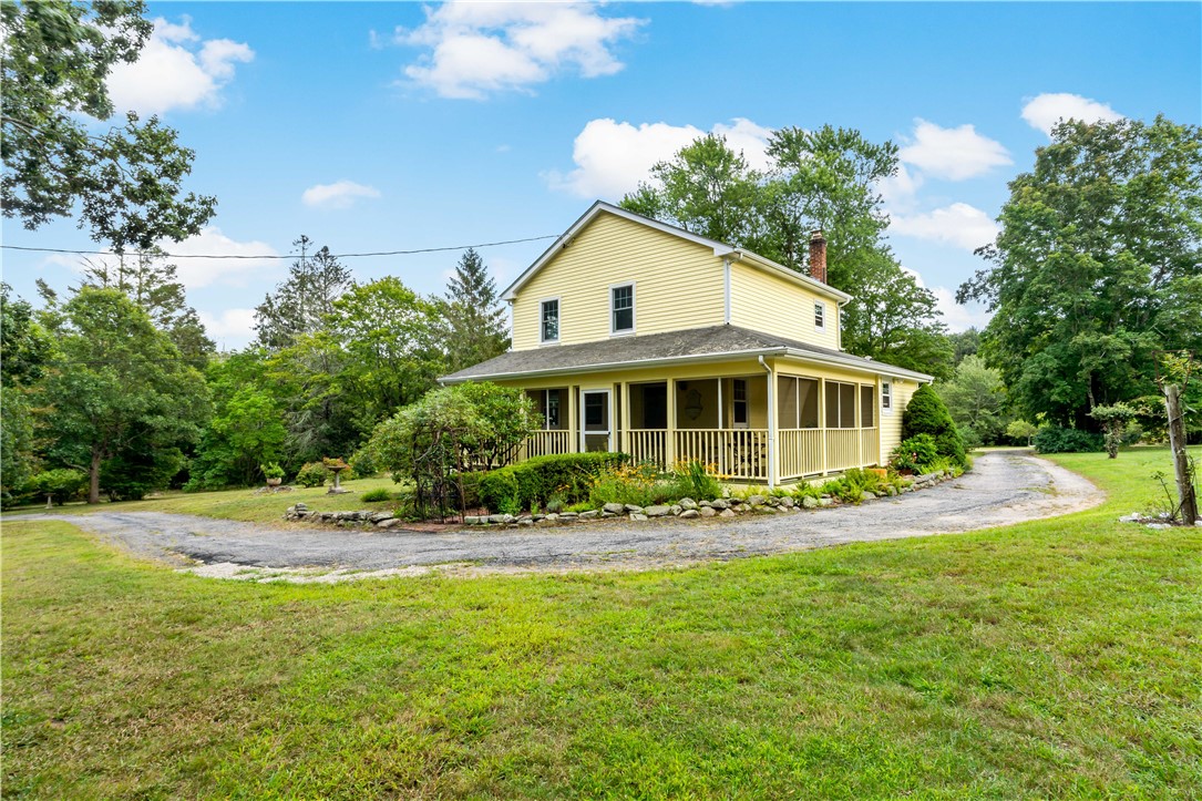 808 Ten Rod Road