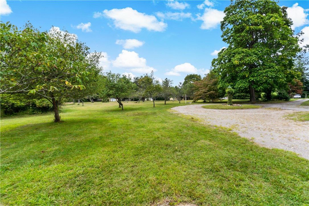 808 Ten Rod Road