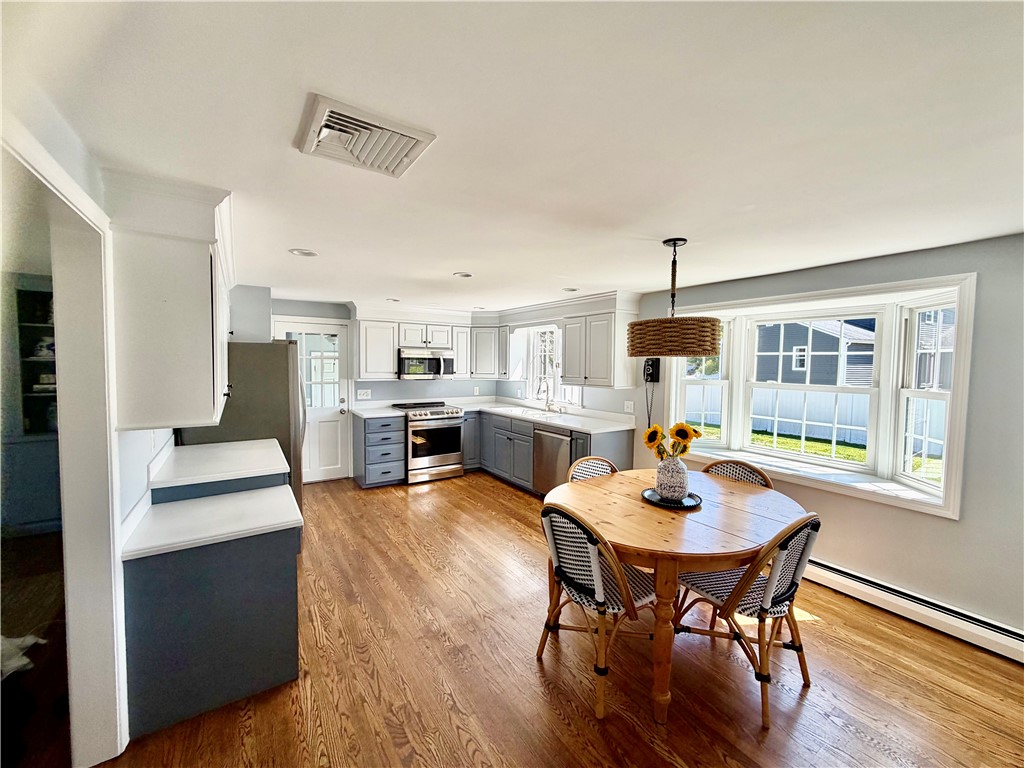 7 Cortland Lane