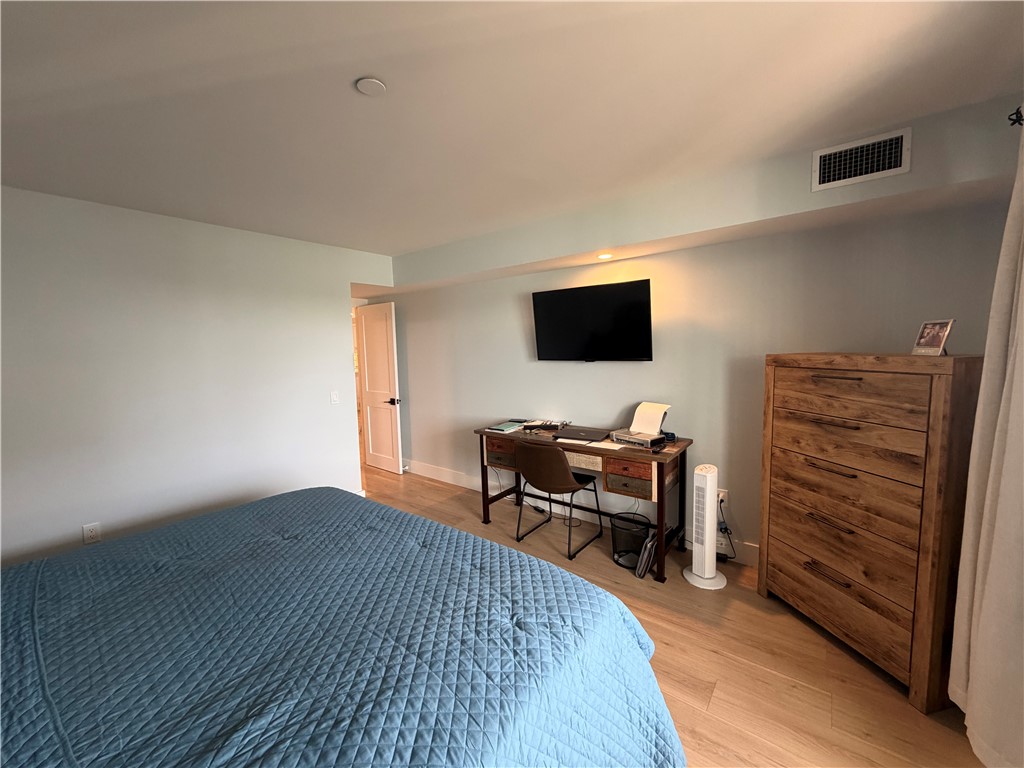 31 Coddington Wharf 21