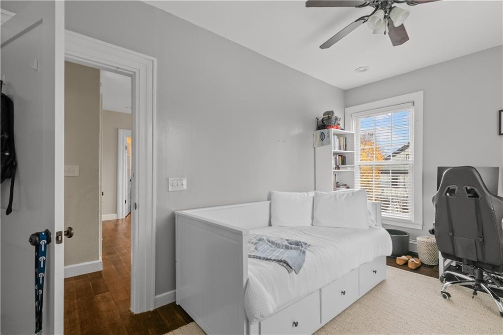 5 Elliot Place