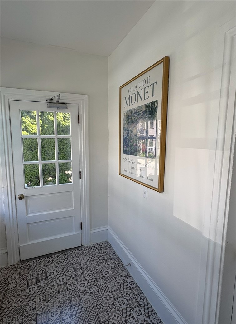 8 Bridge St Street 1
