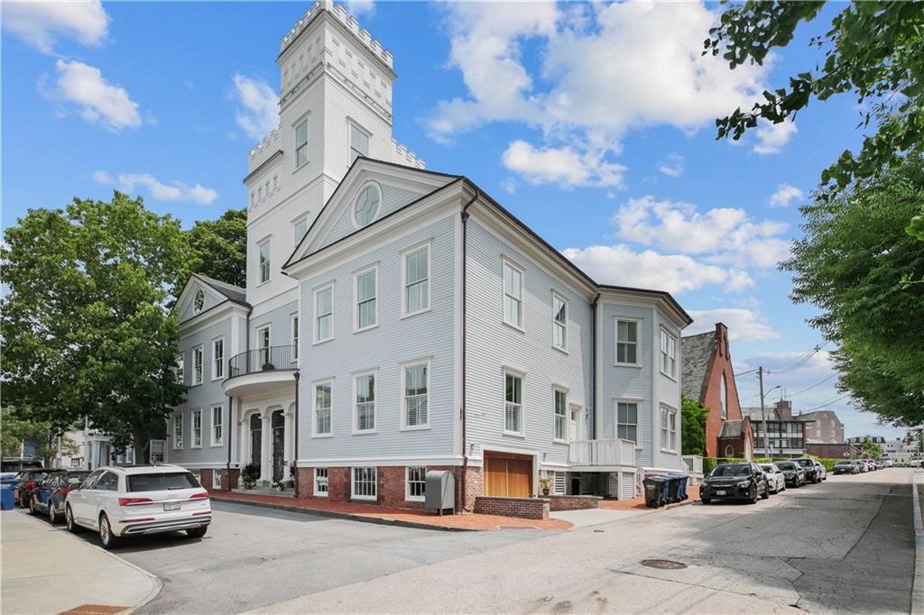 50 School Street 8