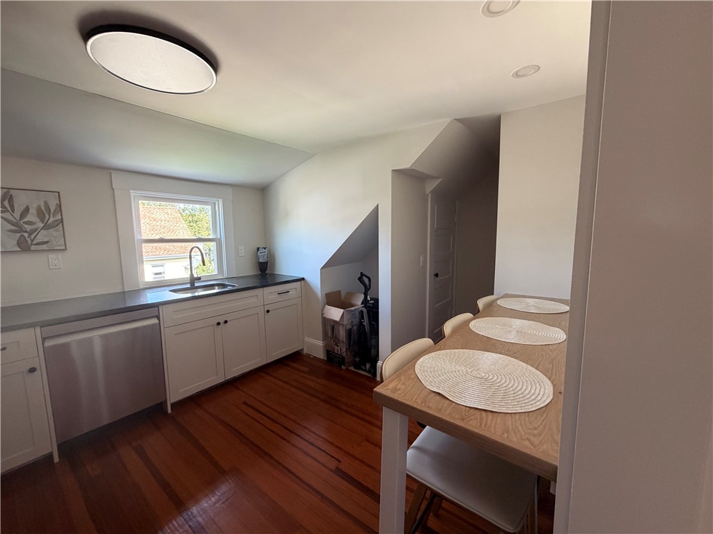 7 Caswell Avenue 3