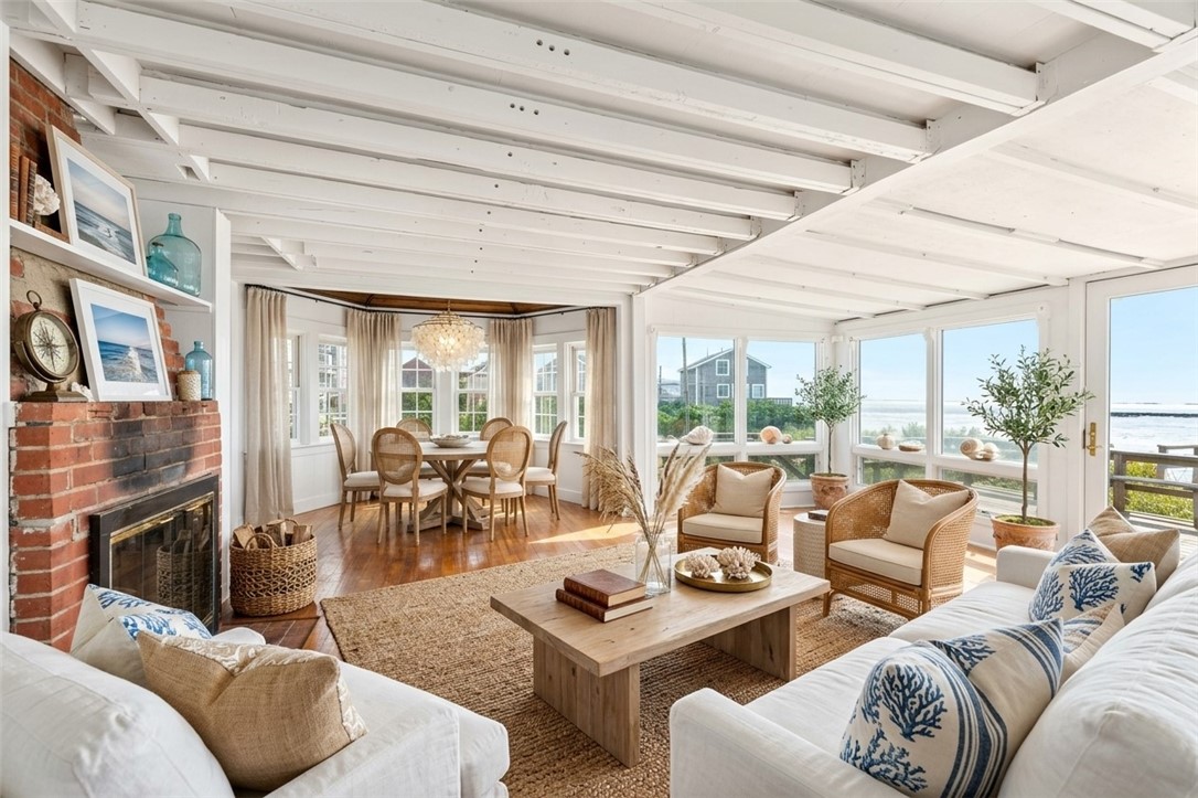 1127 Succotash Road