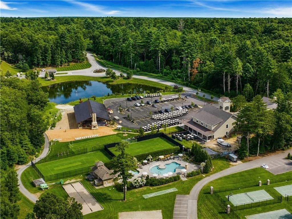 6 Honey Pot Hook Road