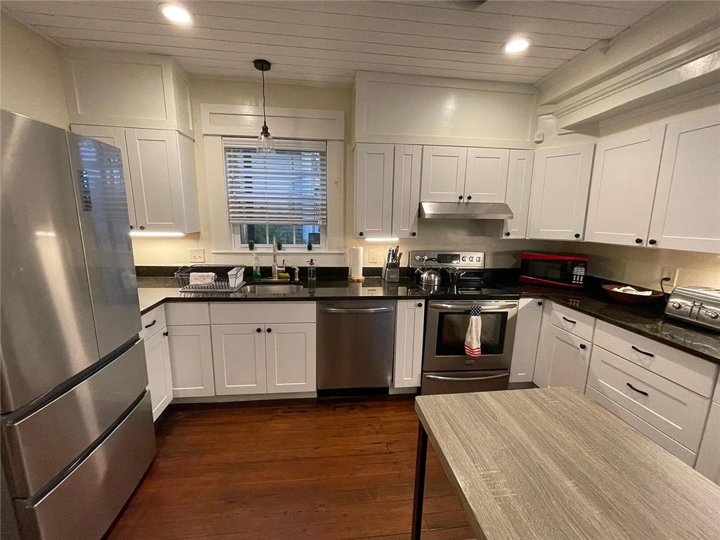 5 Elliott Place 1