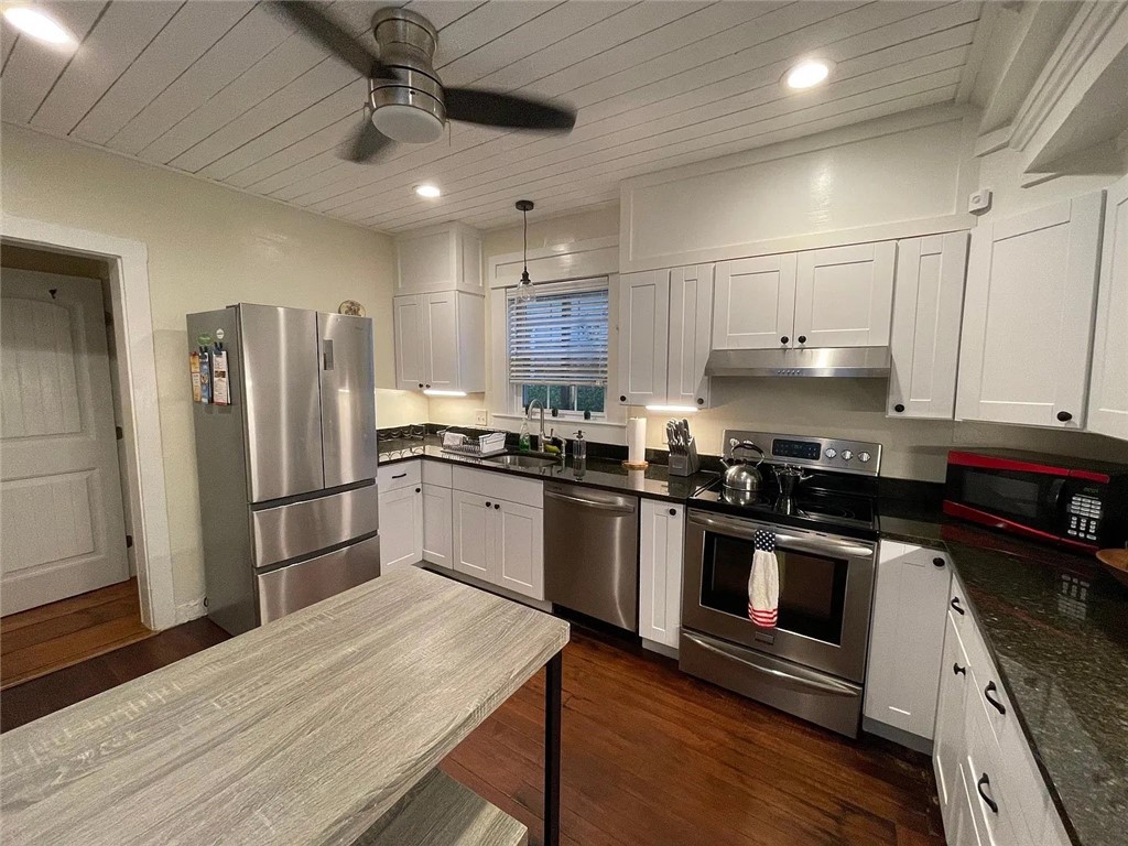 5 Elliott Place 1