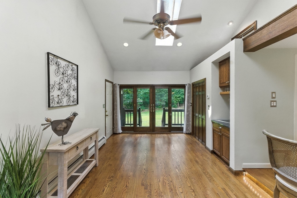 41 Tercentennial Drive