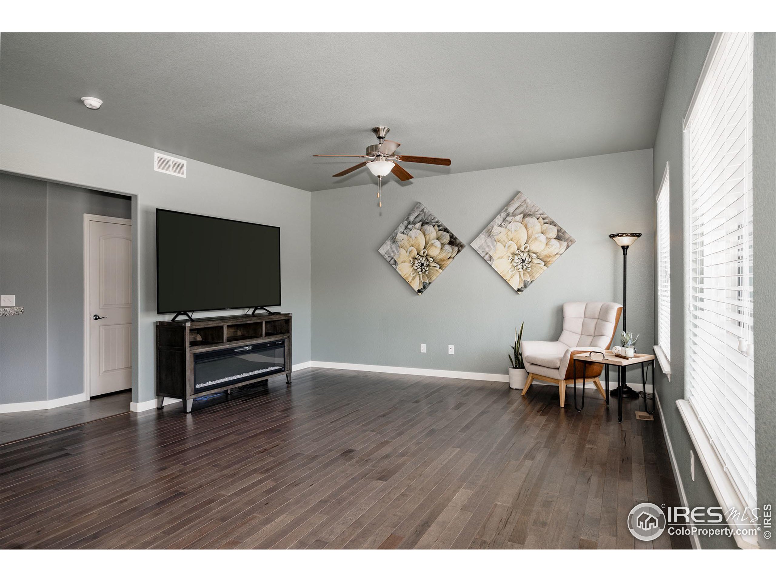 1514 Cirque Valley Ln