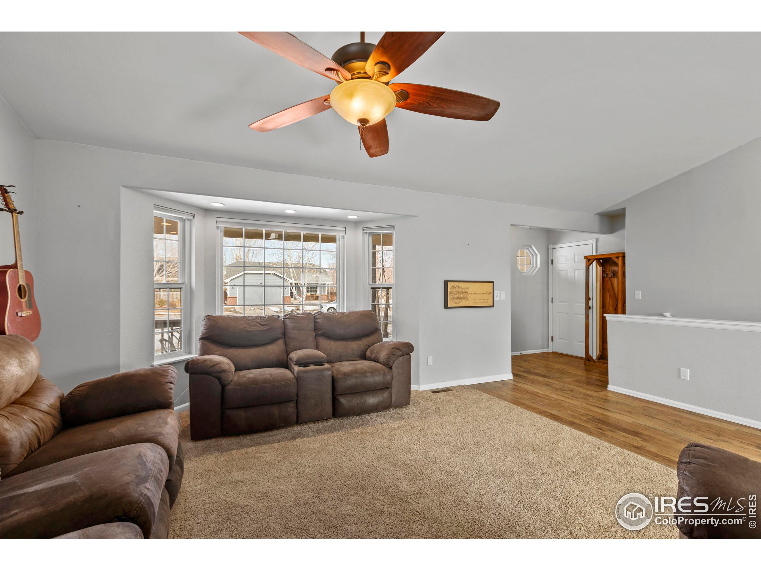 326 Riviera Ln