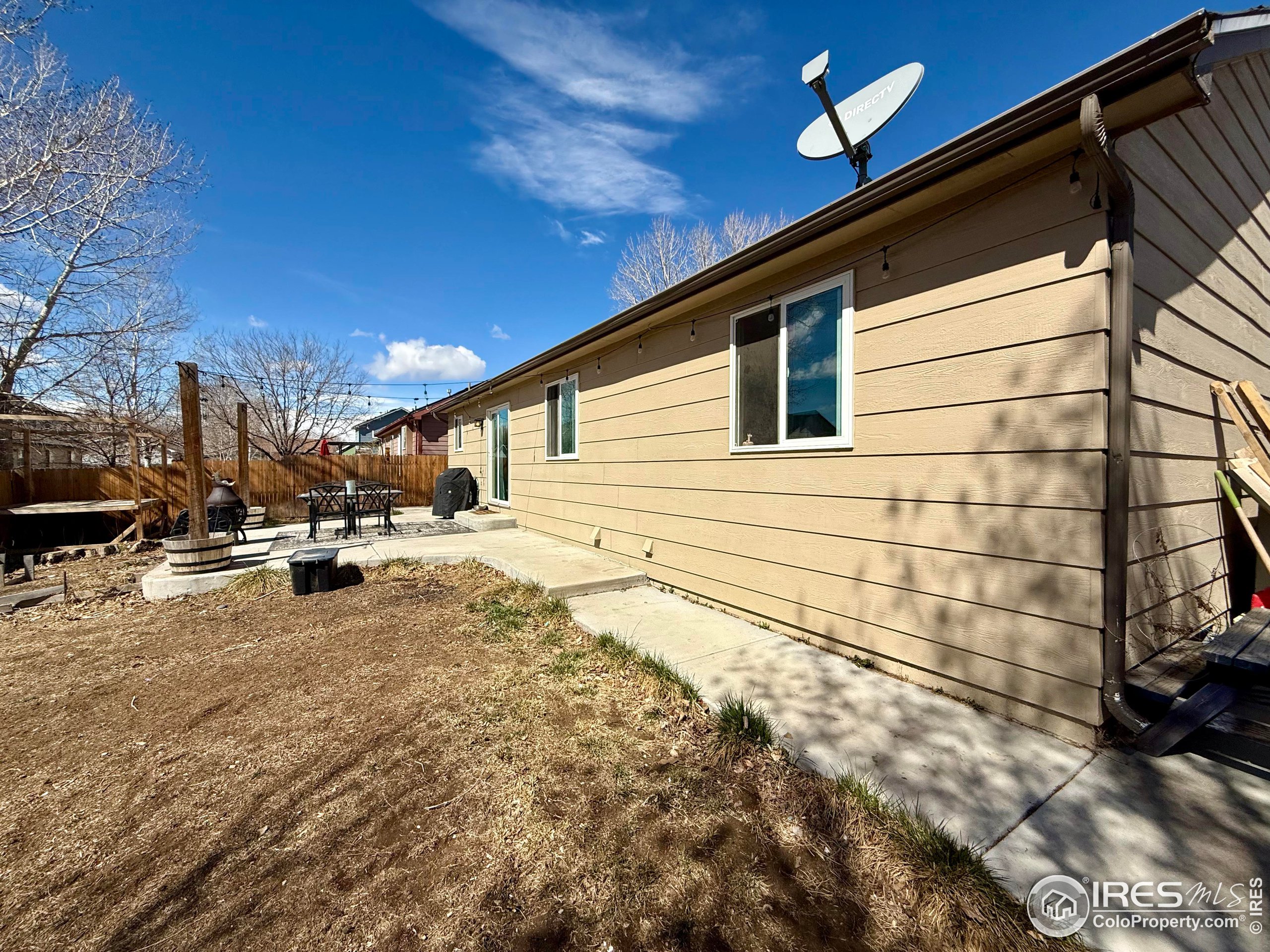 326 Riviera Ln