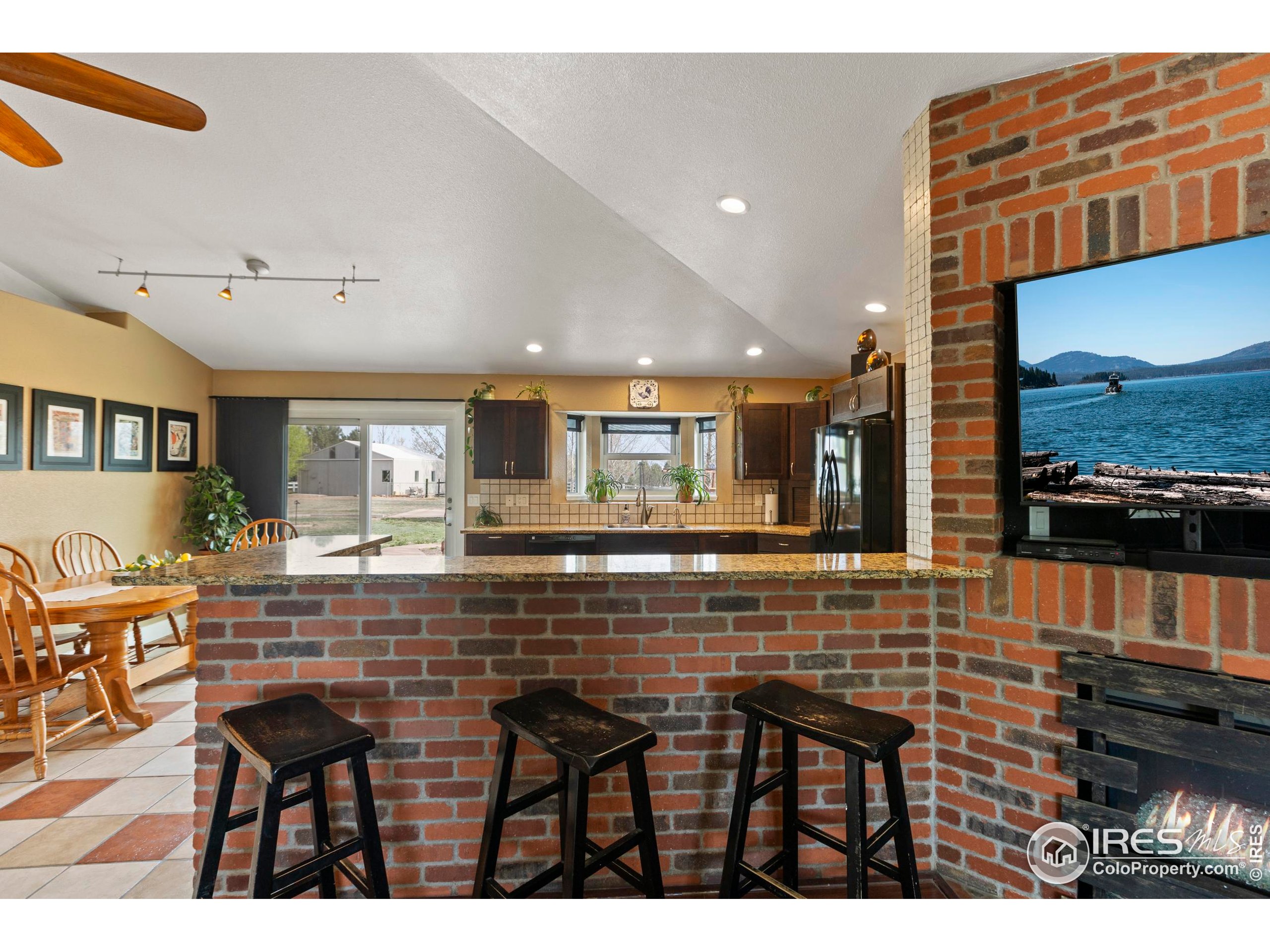381 Bobcat Dr