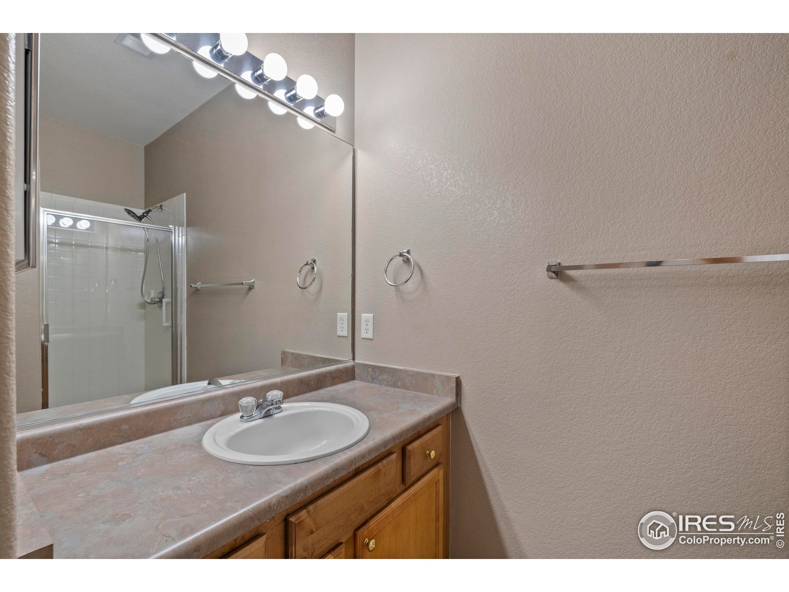 5151 W 29th St 1204