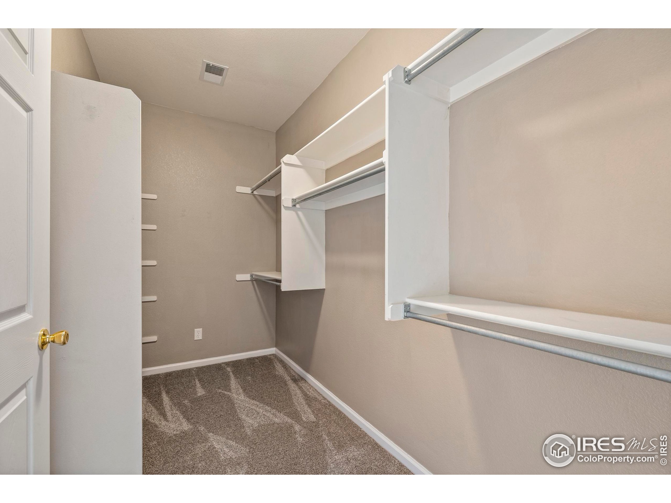 5151 W 29th St 1204