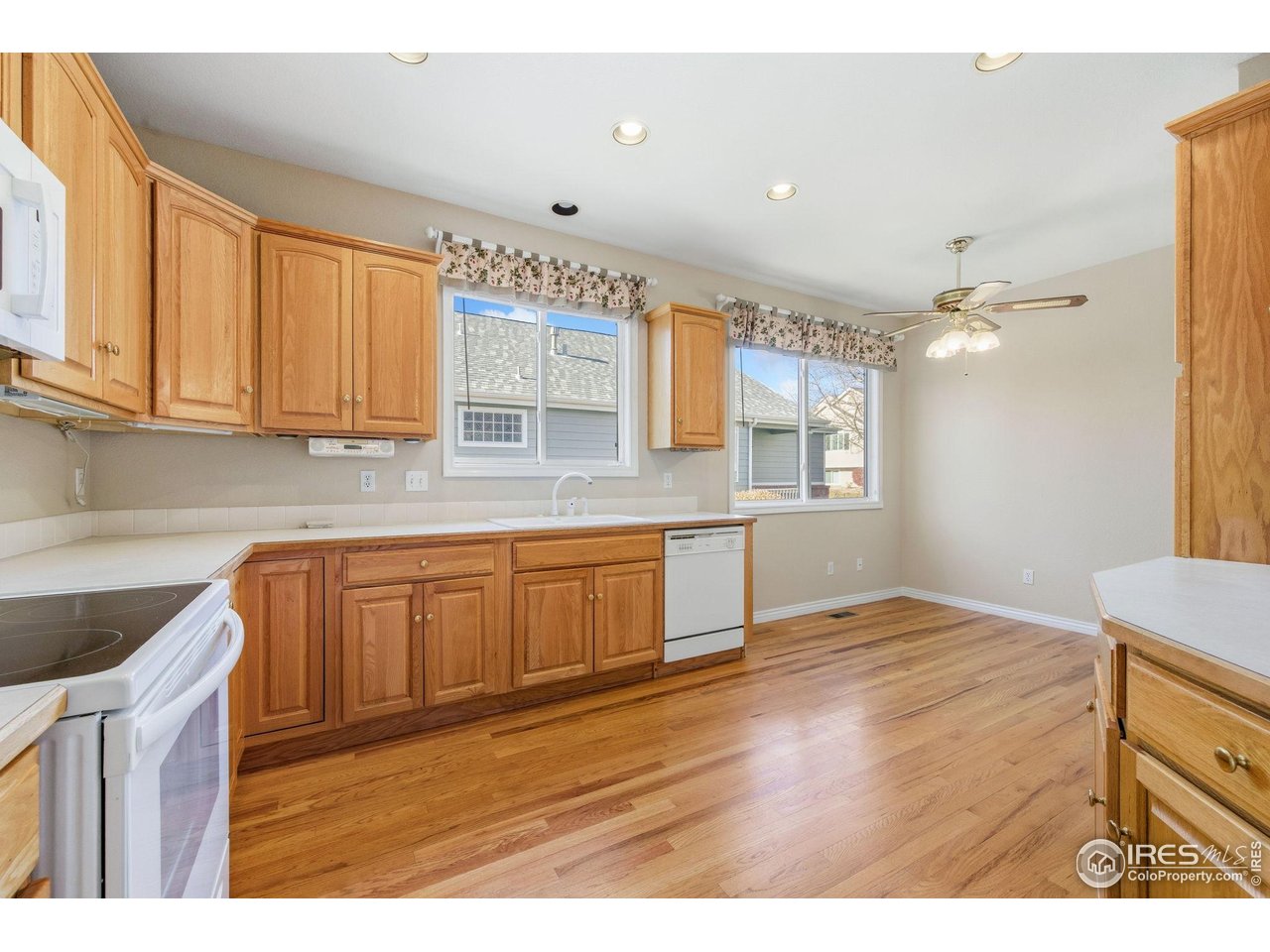 950 Southridge Greens Blvd #23