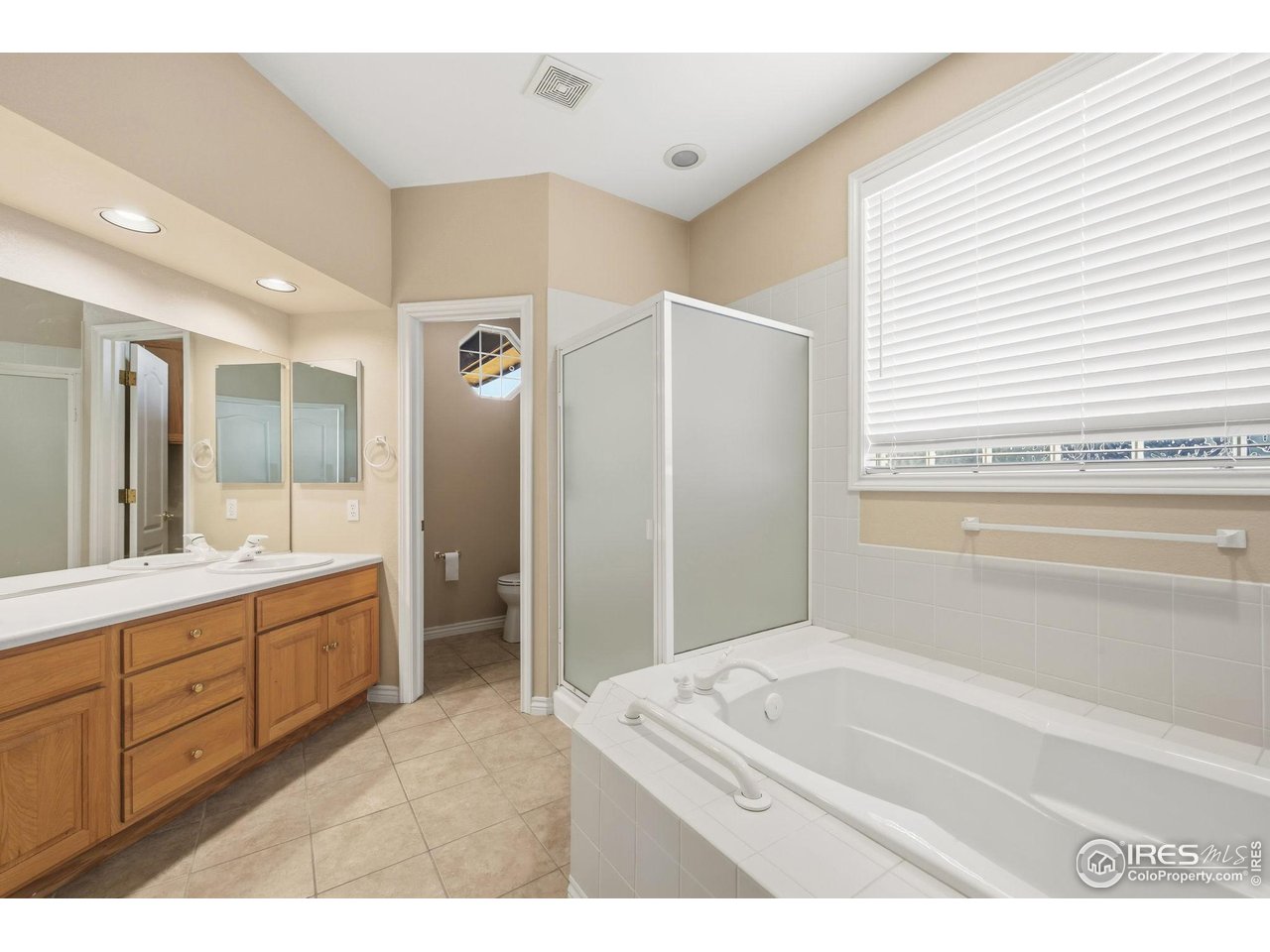 950 Southridge Greens Blvd #23