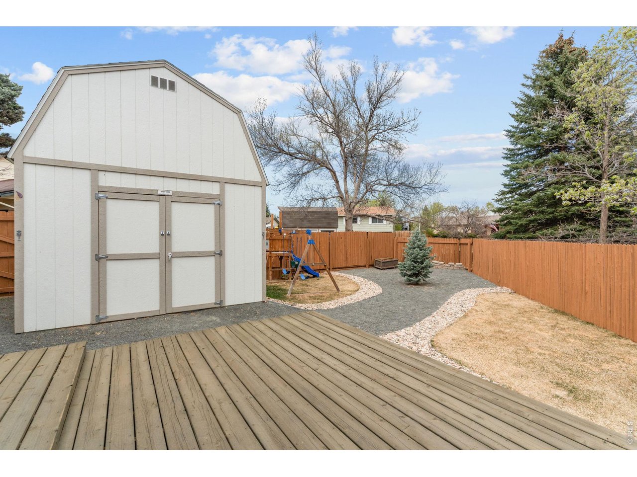 3954 Caddoa Dr