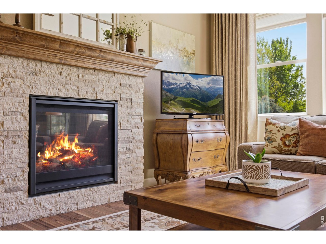 6499 Tombstone Ridge Rd