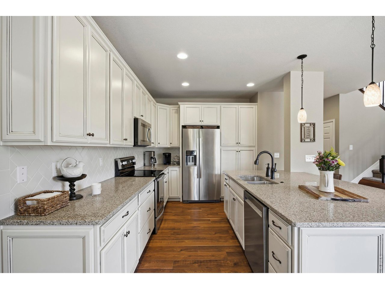 6499 Tombstone Ridge Rd