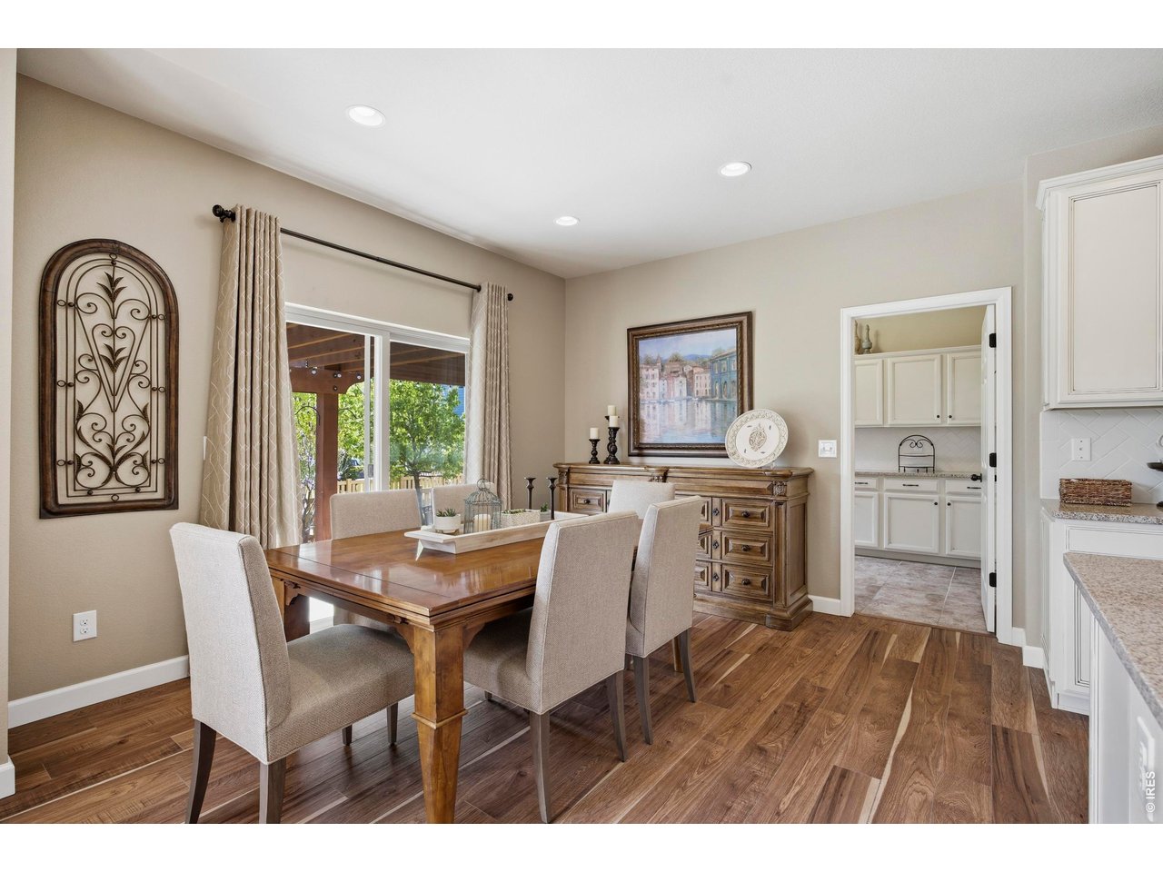 6499 Tombstone Ridge Rd