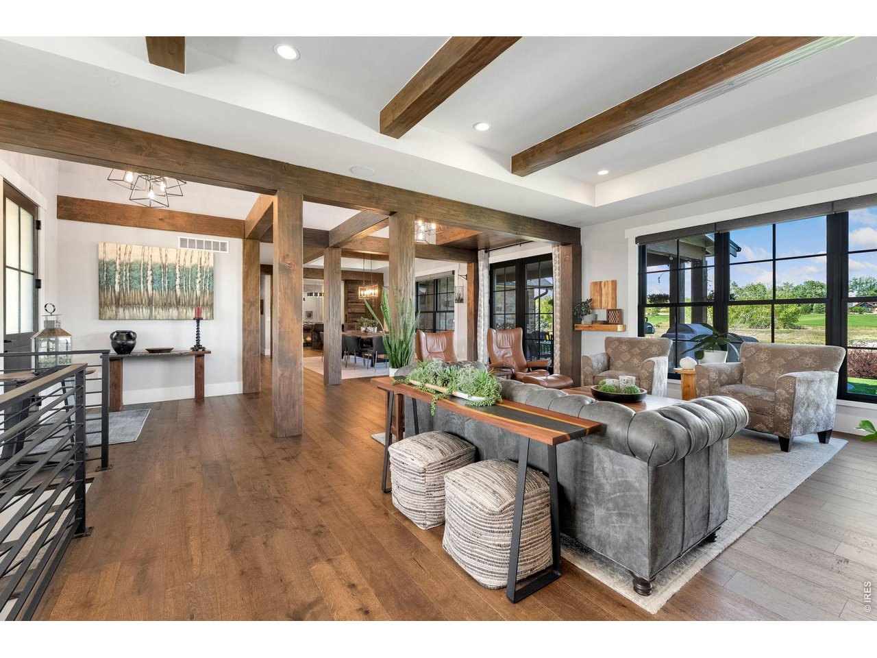 4252 Mountain Shadow Way