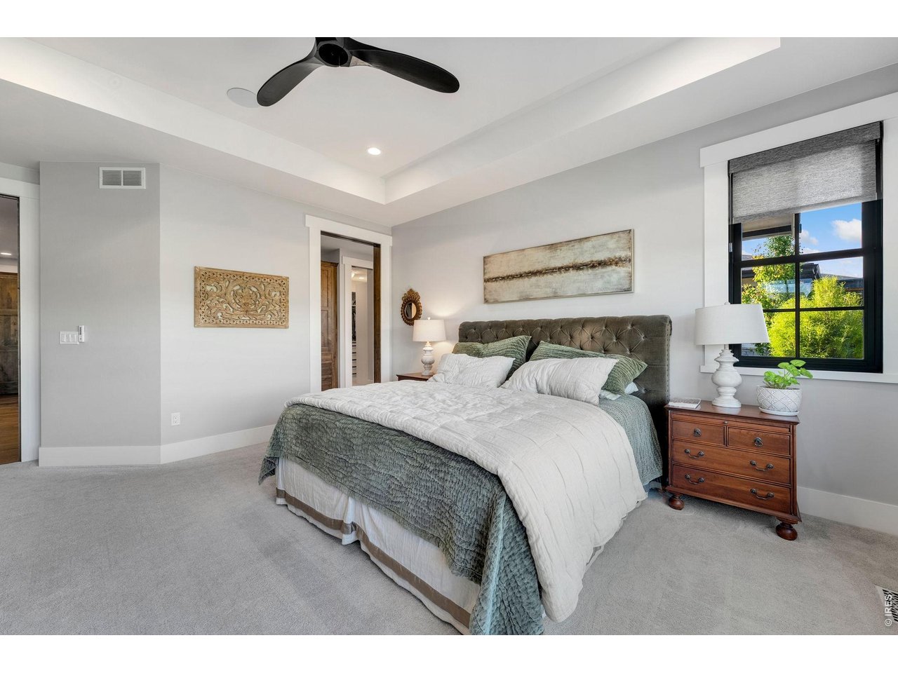 4252 Mountain Shadow Way
