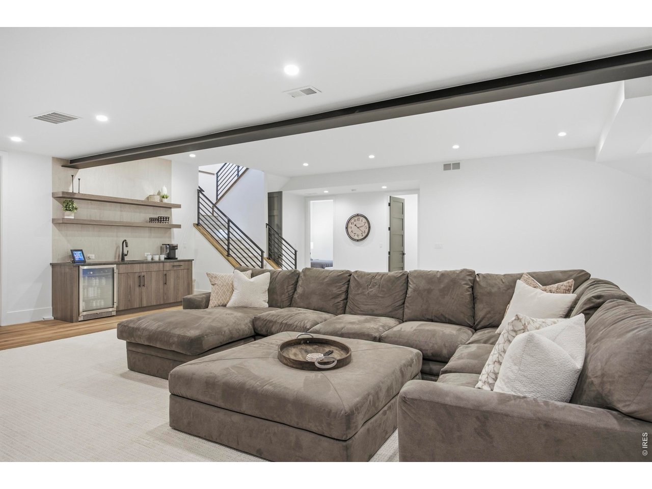 6358 Foundry Ct