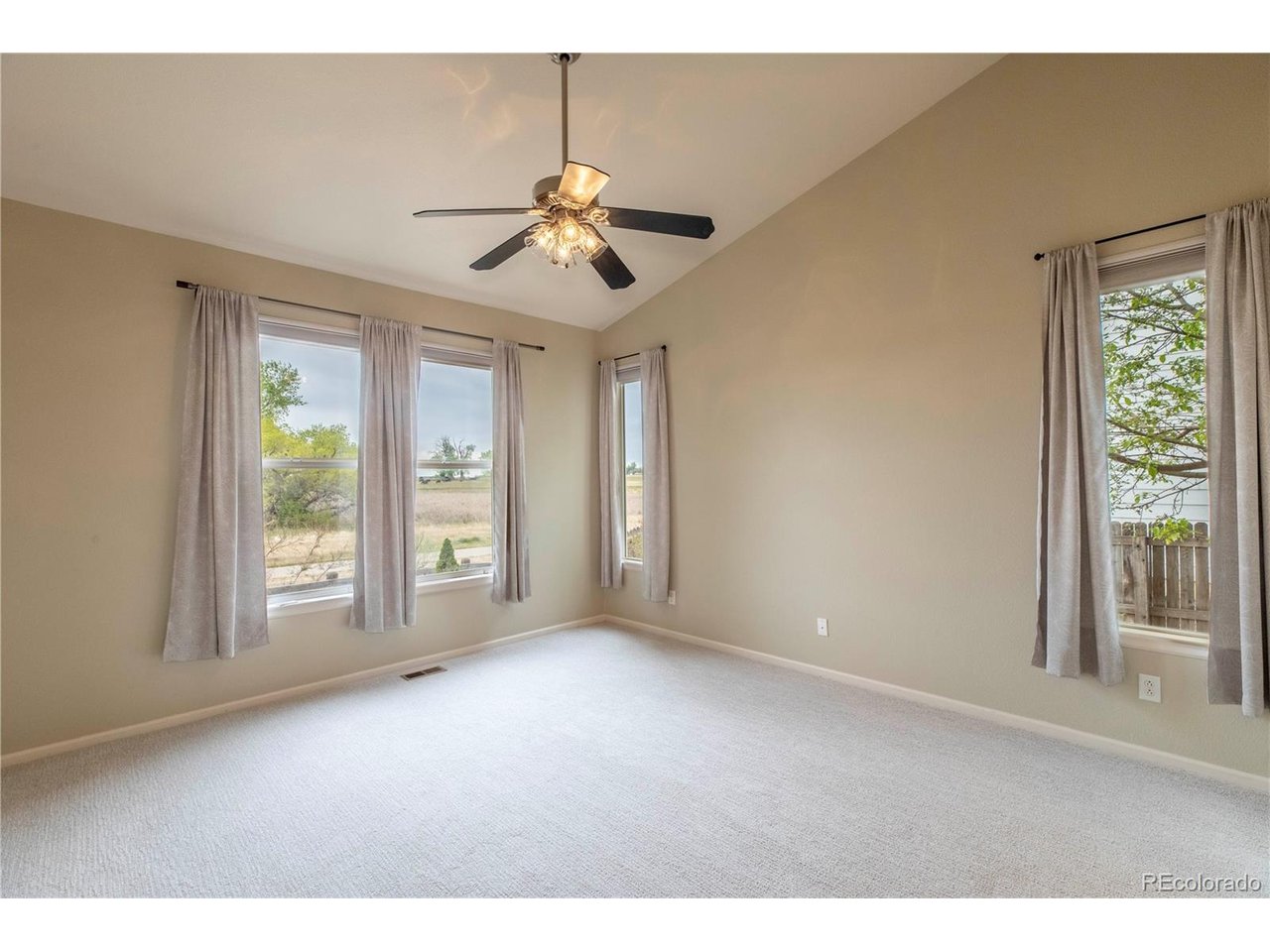 3498 Cheetah Dr