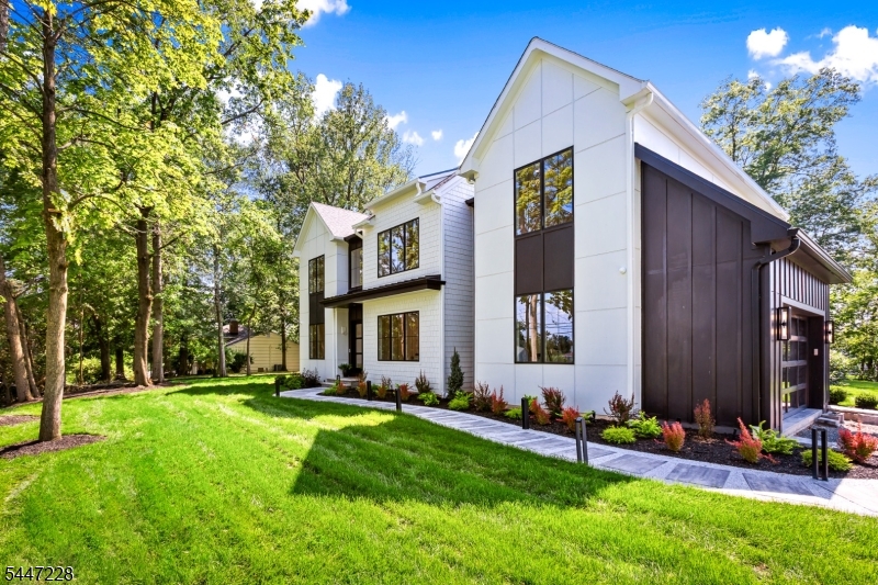 11 Florham Ave