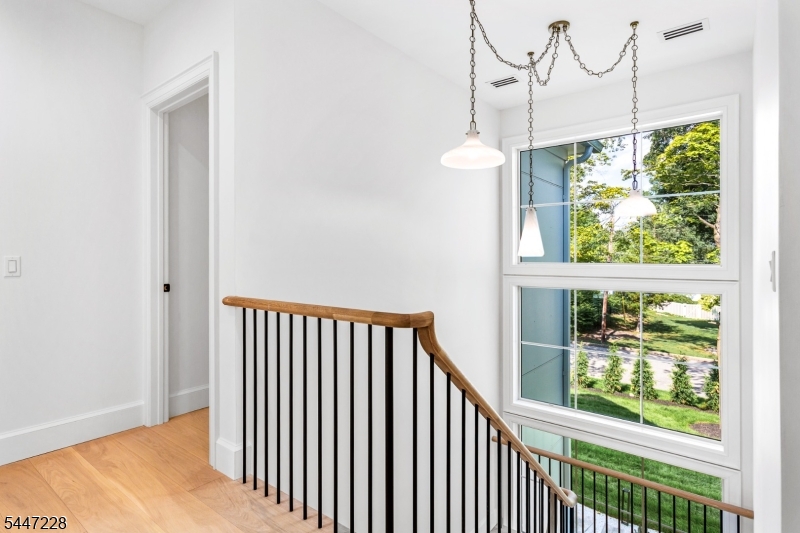 11 Florham Ave