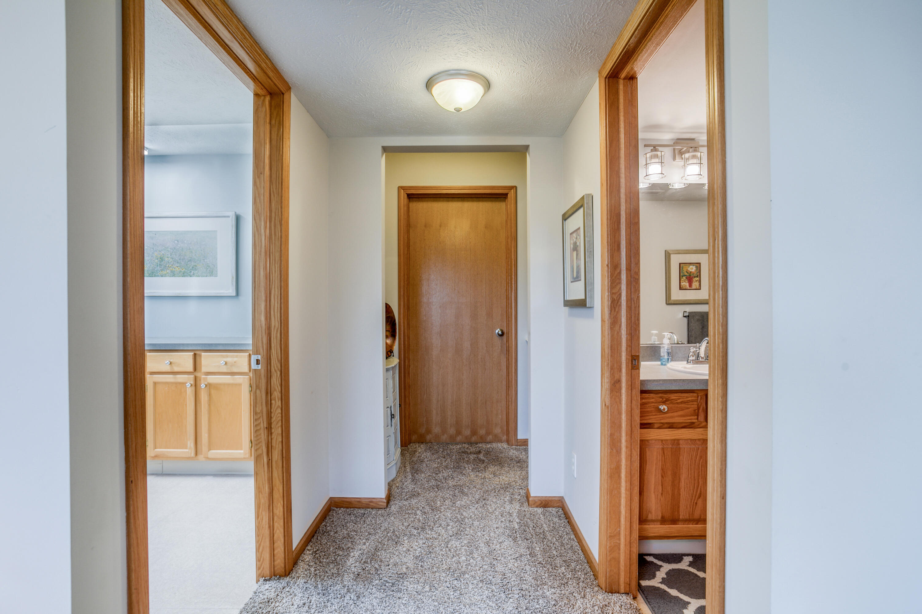 6981 Lake Bluff Drive NE