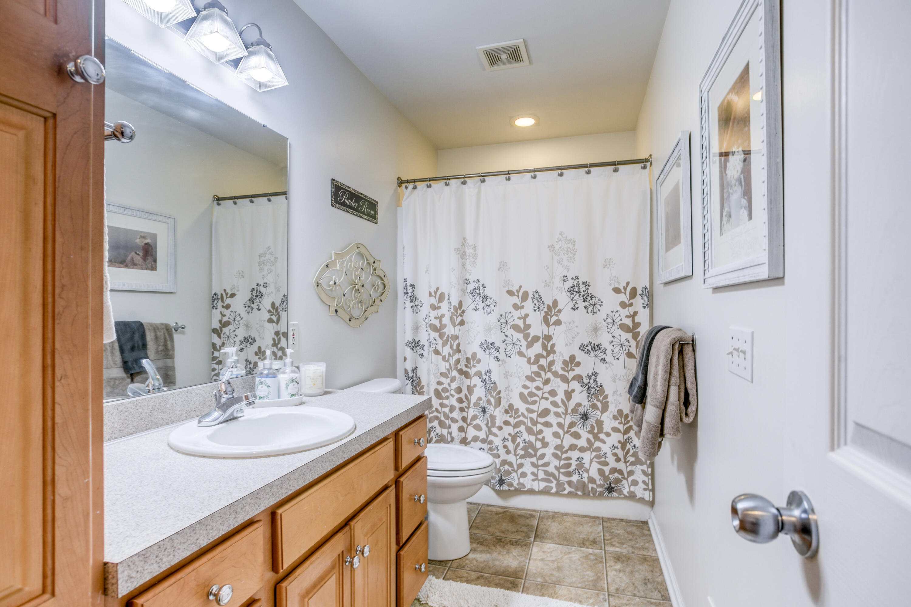 6981 Lake Bluff Drive NE