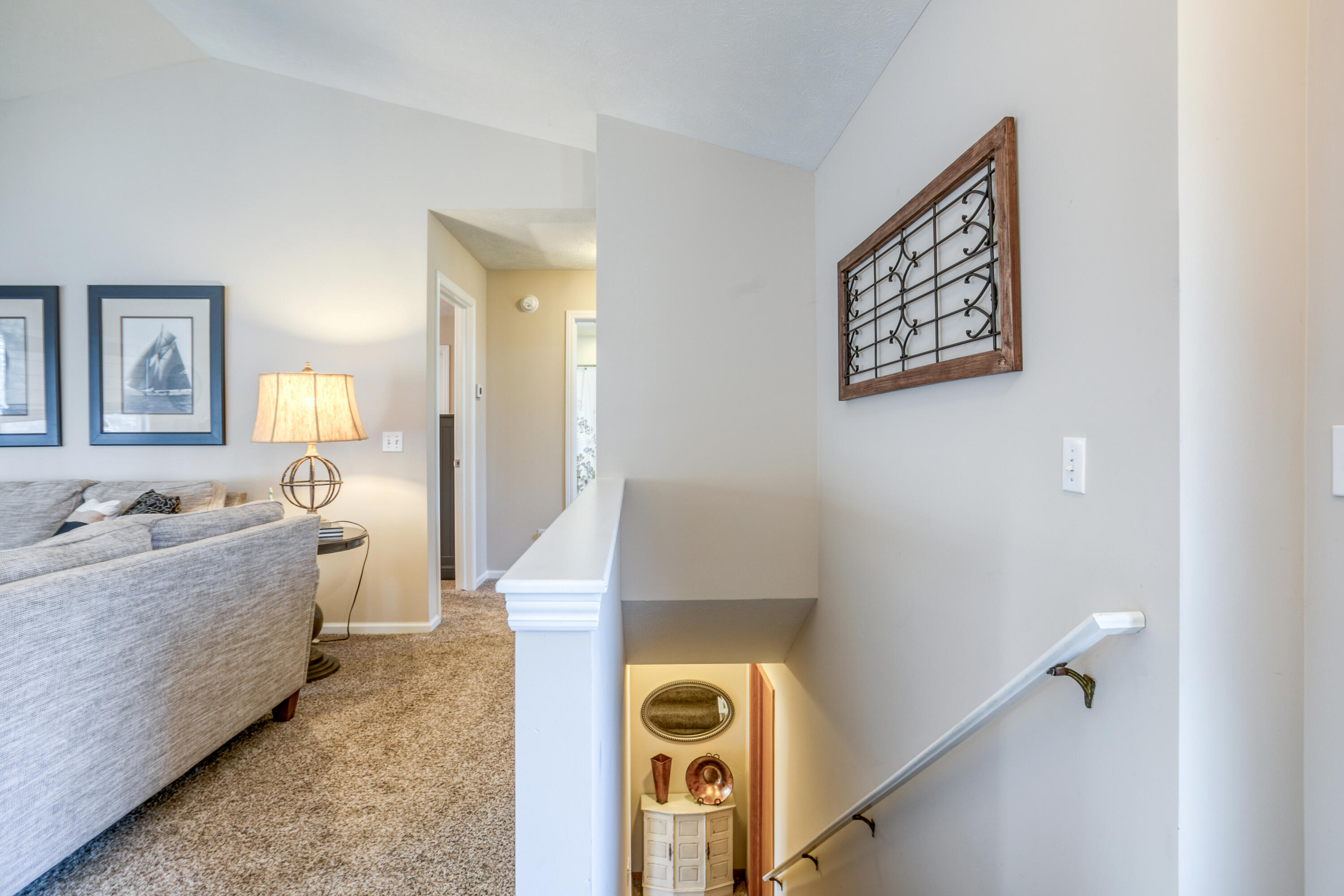 6981 Lake Bluff Drive NE