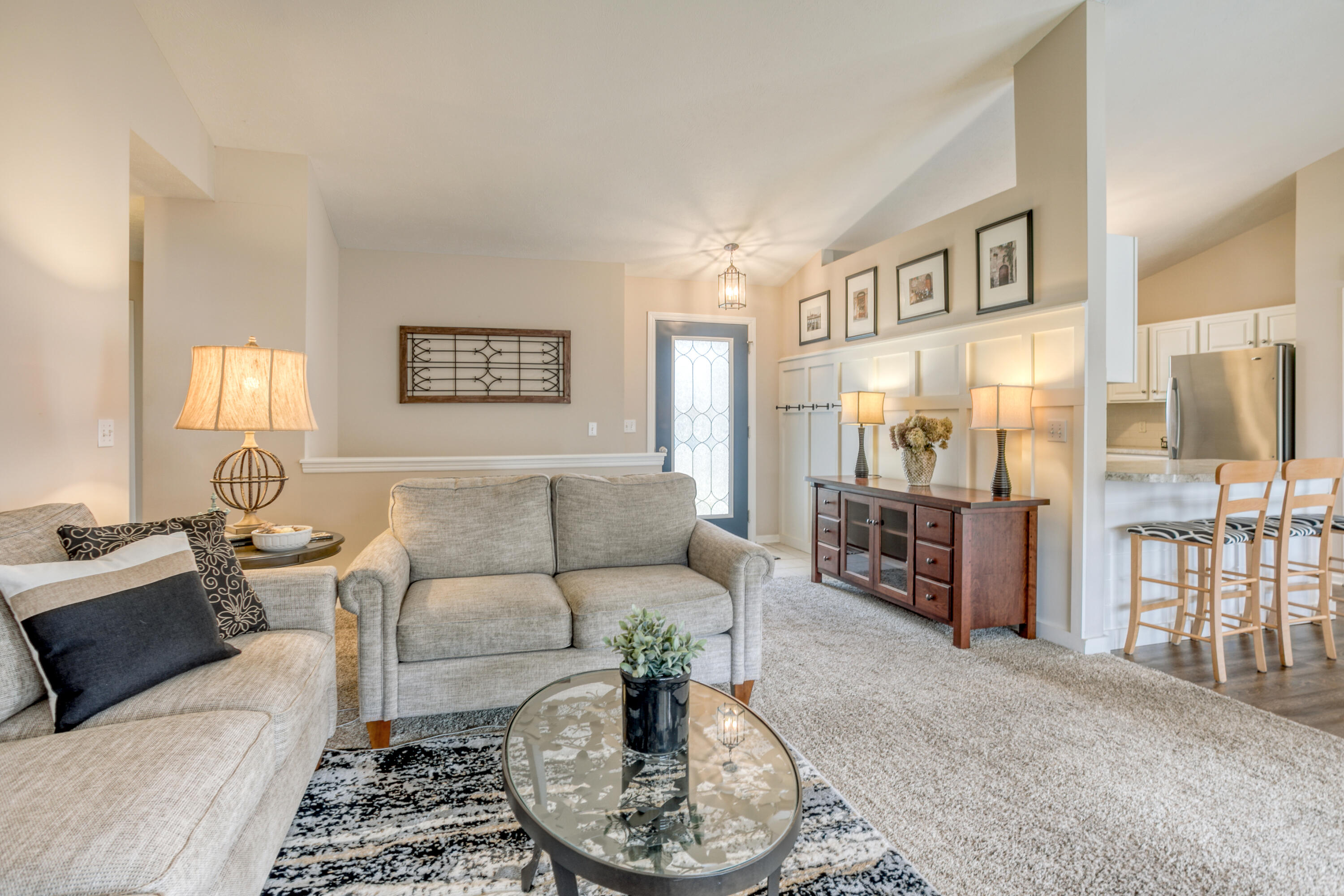 6981 Lake Bluff Drive NE