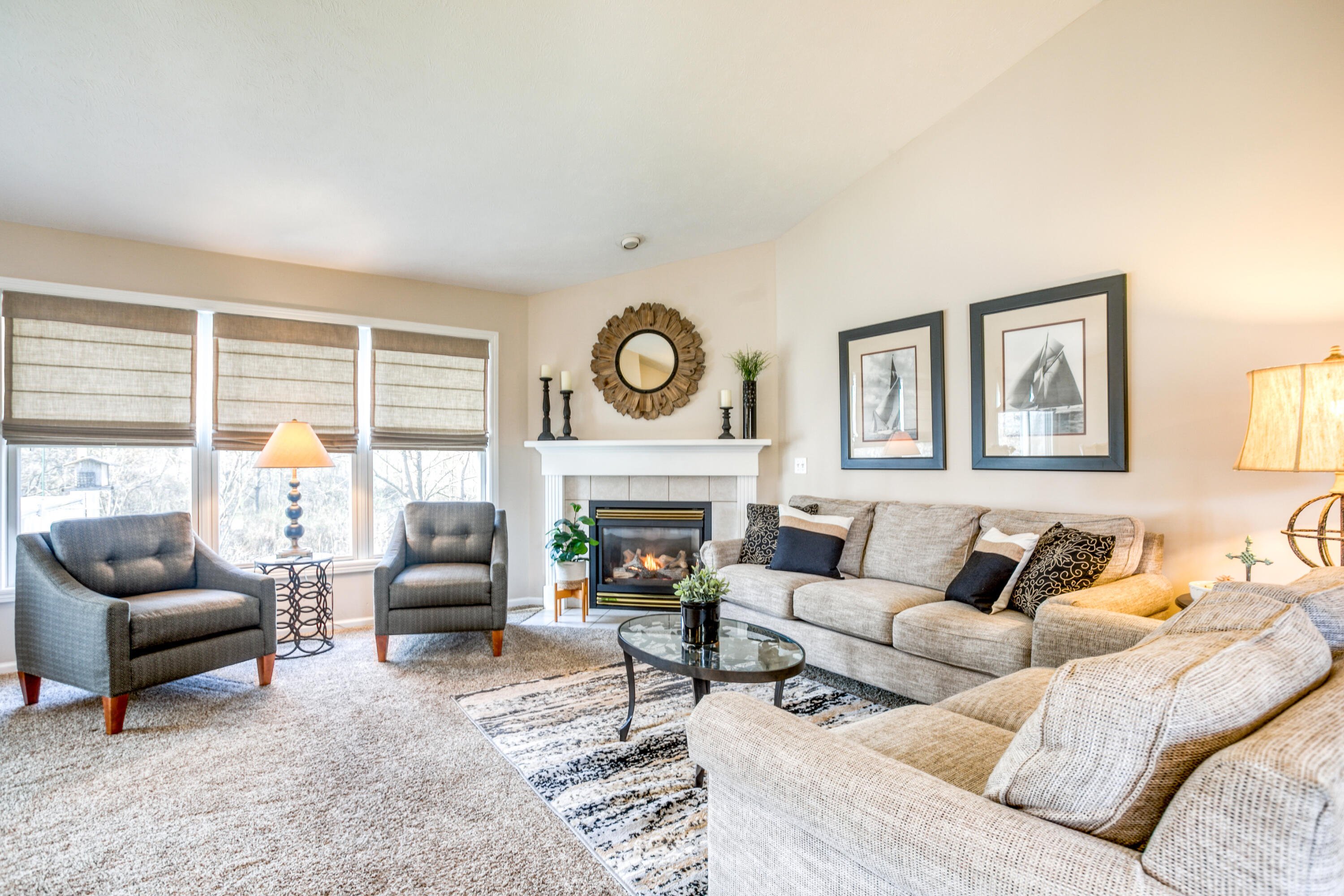 6981 Lake Bluff Drive NE