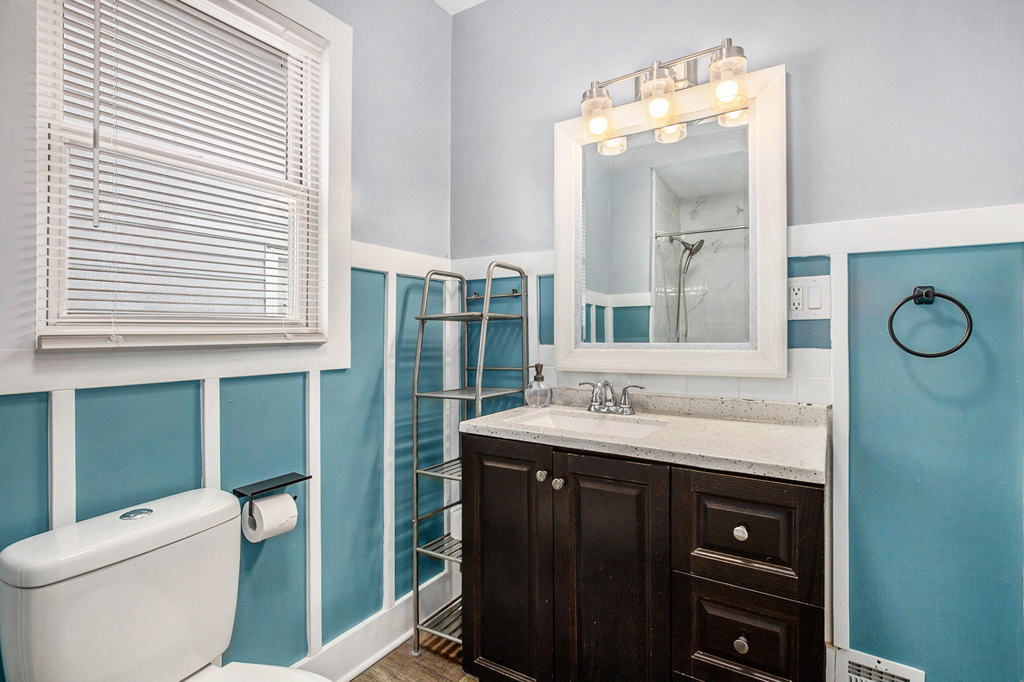 2035 Palace Avenue SW