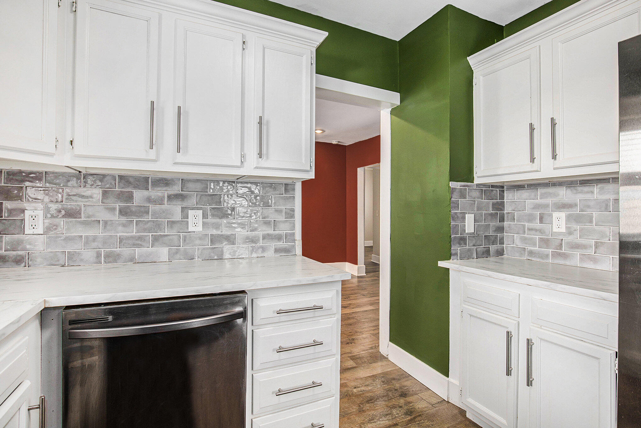 2035 Palace Avenue SW