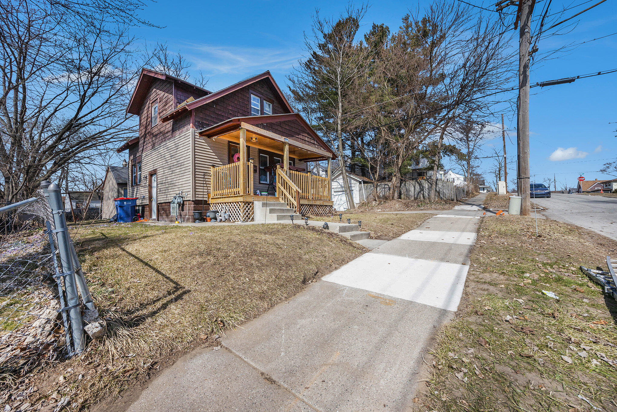 1217 Marshall Avenue SE